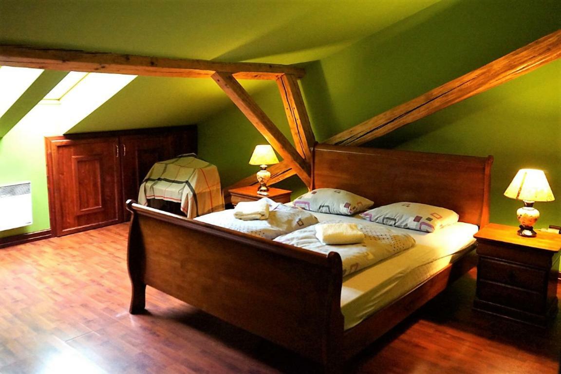 Luxury Oldtown Loft 320M2 On Hlavna Street Apartment Kosice Exterior photo